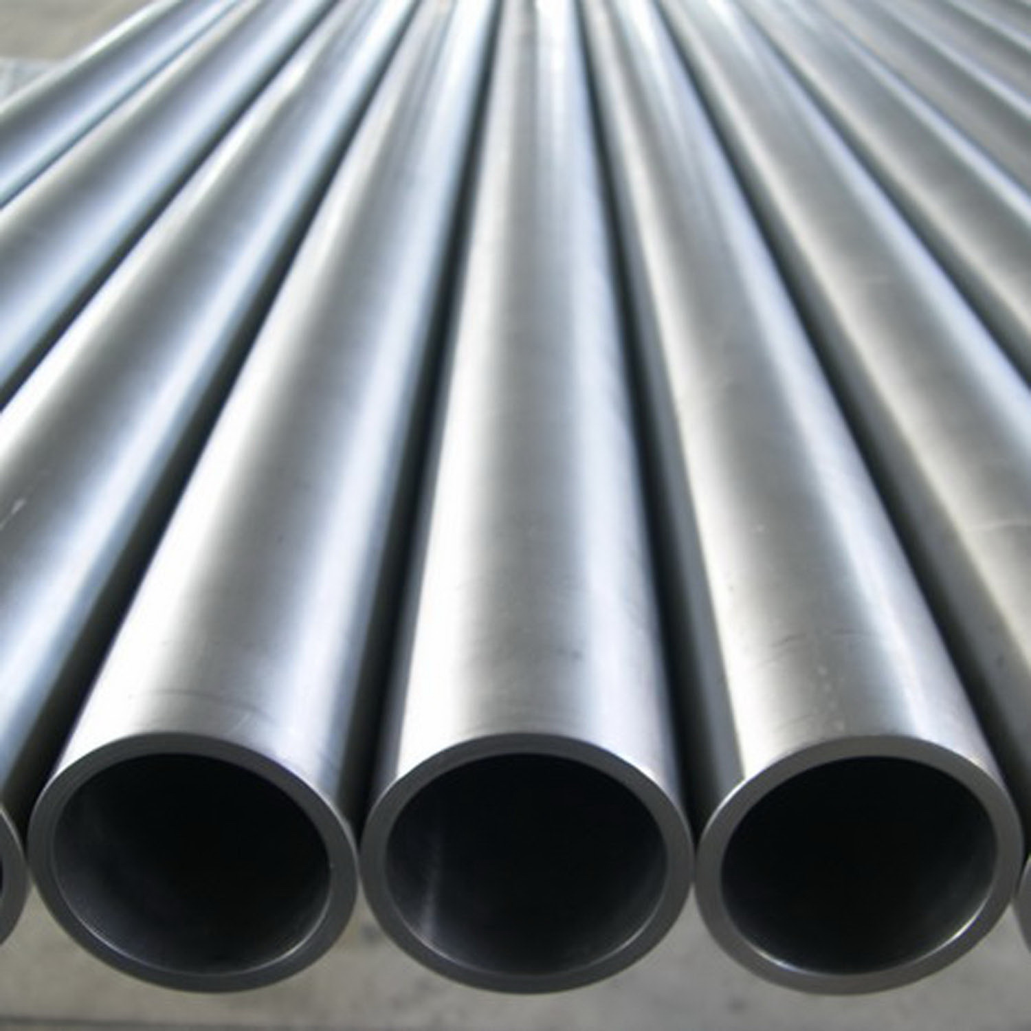Black Carbon Steel SCH 40 Continuous Welded Single Random Length Pipe, Plain End, Import